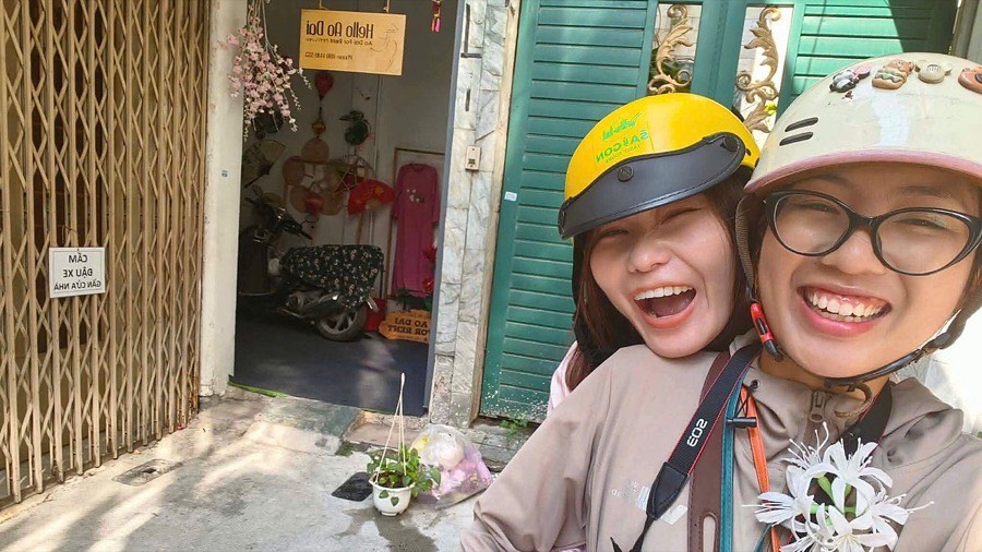 Saigon Ao Dai Rental & Instagram Photo Experience