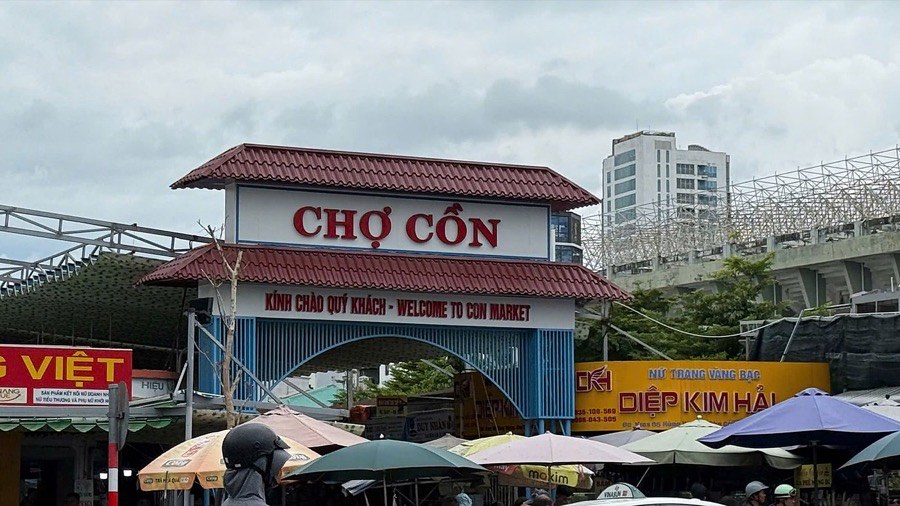 Da Nang Discover, Shop & Souvenir at Local Markets Motorbike Tour