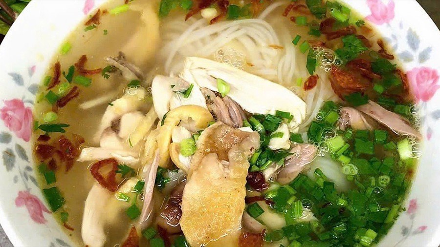 Saigon Michelin Food, Coffee & Sightseeing Tour