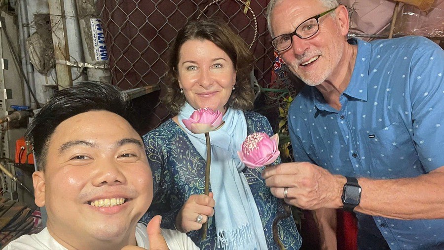 Must-Try Saigon Iconic Food Adventure on Motorbike