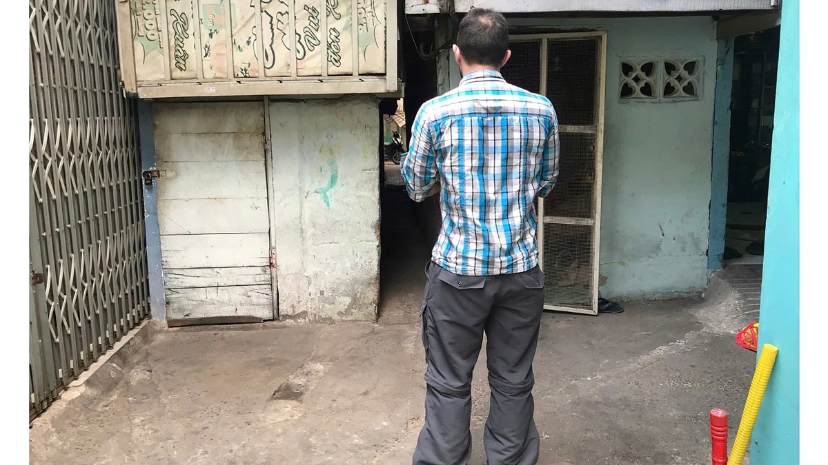 Ho Chi Minh City Slum Area & Charity Tour