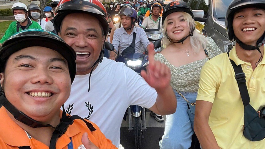 Saigon Water Bus Sightseeing Experience